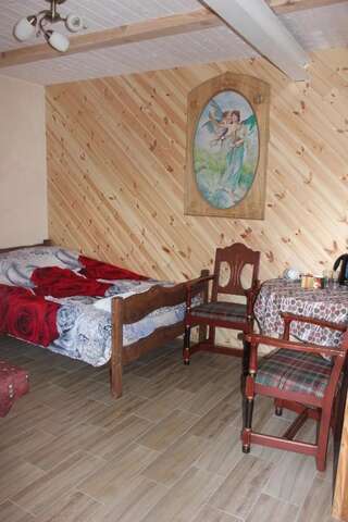 Гостевой дом Vilkdvaris Плунге Двухместный номер с 2 отдельными кроватями и общей ванной комнатой-1